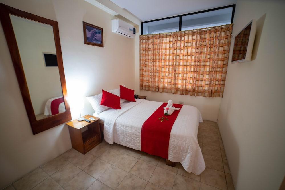 Hotel Red Booby Puerto Ayora  Εξωτερικό φωτογραφία