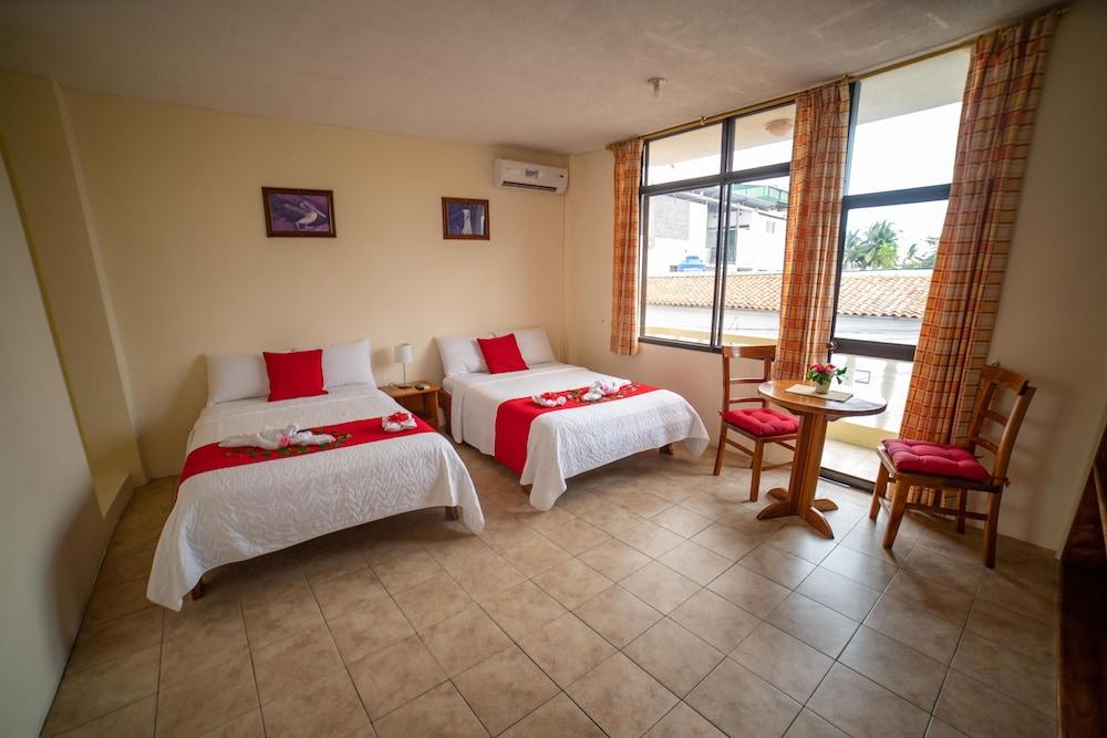 Hotel Red Booby Puerto Ayora  Εξωτερικό φωτογραφία