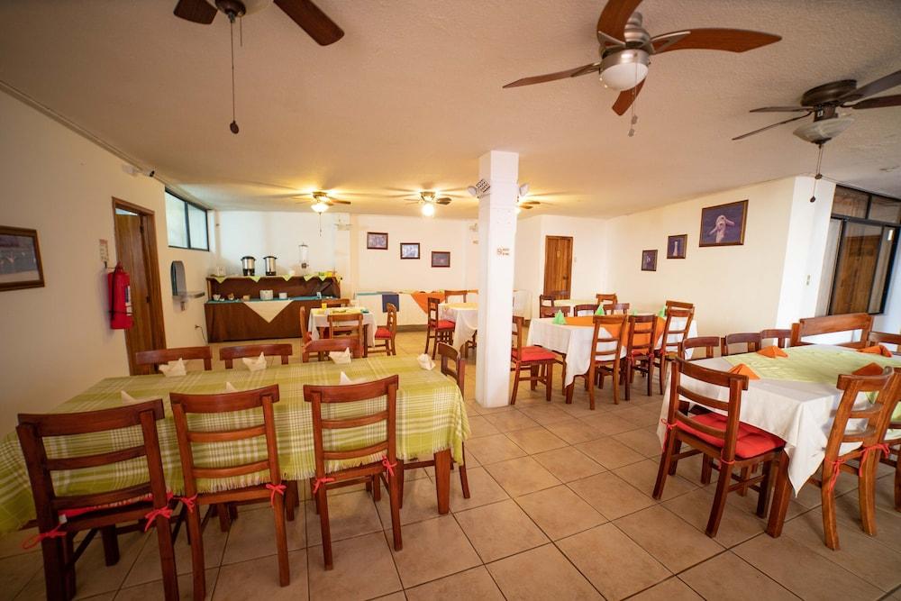 Hotel Red Booby Puerto Ayora  Εξωτερικό φωτογραφία
